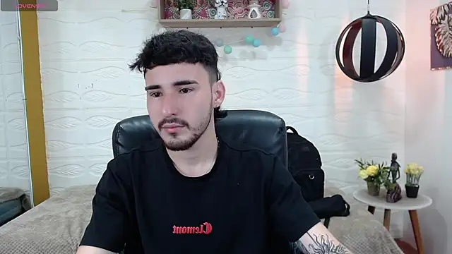 DmitriSanders online show from 01/13/25, 11:17