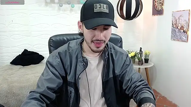 DmitriSanders online show from 01/22/25, 08:38