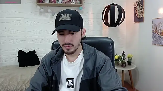 DmitriSanders online show from 01/27/25, 09:33