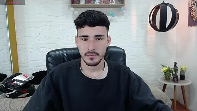 DmitriSanders online show from 02/04/25, 08:38