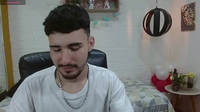 DmitriSanders online show from 03/01/25, 08:42