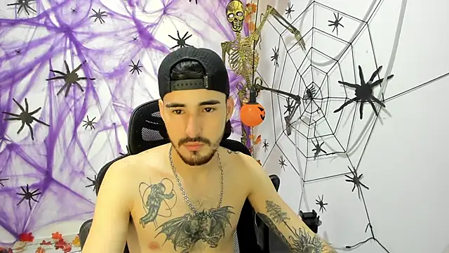 DmitriSanders online show from 10/04/25, 06:50