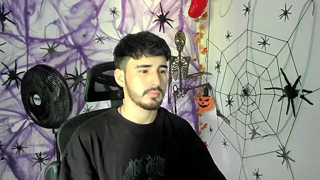 DmitriSanders online show from 11/05/25, 03:45