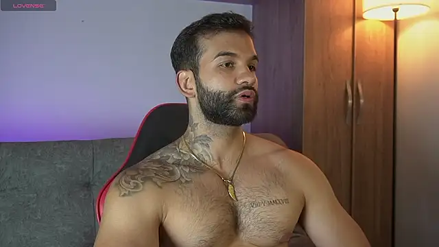 Snapshot of MarkHazze chatting on 03/06/26, 11:23 MarkHazze online show from 03/06/26, 11:23