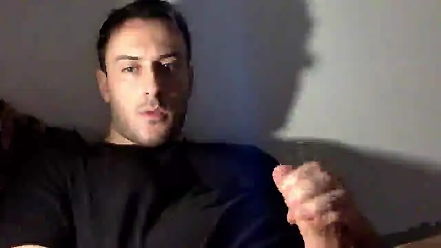 Snapshot of mainnrd chatting on 02/17/25, 04:48 mainnrd online show from 02/17/25, 04:48