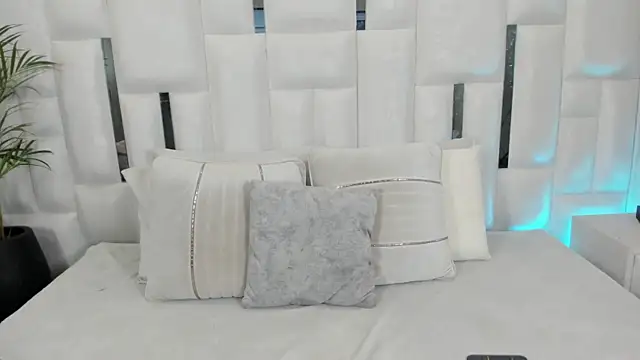 imkrystall online show from 01/09/26, 07:59