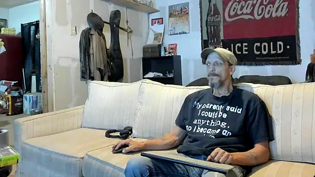 jayshort786 online show from 10/23/25, 03:39