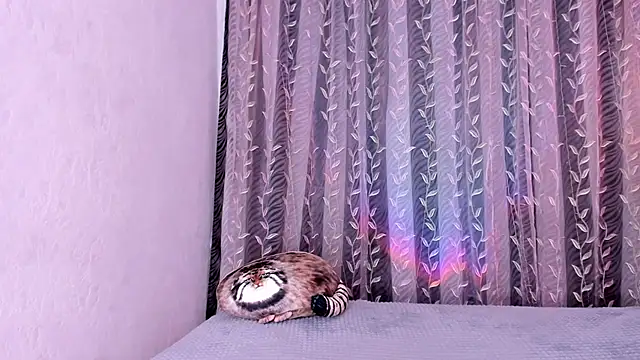 Snapshot of space_cowgirl chatting on 03/16/25, 08:21 space cowgirl online show from 03/16/25, 08:21