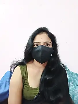 Snapshot of Keerthi-Telugu chatting on 12/19/24, 04:23 Keerthi-Telugu online show from 12/19/24, 04:23