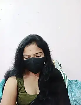 Snapshot of Keerthi-Telugu chatting on 12/30/24, 05:26 Keerthi-Telugu online show from 12/30/24, 05:26