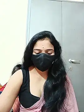 Snapshot of Keerthi-Telugu chatting on 01/05/25, 11:59 Keerthi-Telugu online show from 01/05/25, 11:59