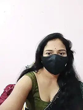 Snapshot of Keerthi-Telugu chatting on 01/18/25, 04:15 Keerthi-Telugu online show from 01/18/25, 04:15