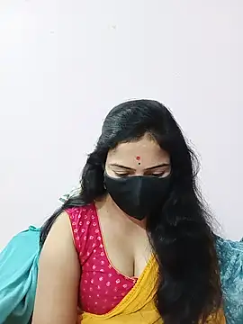 Snapshot of Keerthi-Telugu chatting on 02/22/25, 05:13 Keerthi-Telugu online show from 02/22/25, 05:13