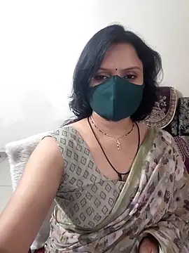 Snapshot of khushikhushi chatting on 06/02/26, 06:43 khushikhushi online show from 06/02/26, 06:43