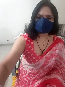 Snapshot of khushikhushi chatting on 06/08/26, 06:08 khushikhushi online show from 06/08/26, 06:08
