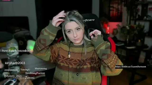 Snapshot of Lisaonthemoon chatting on 03/09/25, 11:46 Lisaonthemoon online show from 03/09/25, 11:46