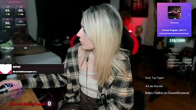 Snapshot of Lisaonthemoon chatting on 03/13/25, 06:34 Lisaonthemoon online show from 03/13/25, 06:34