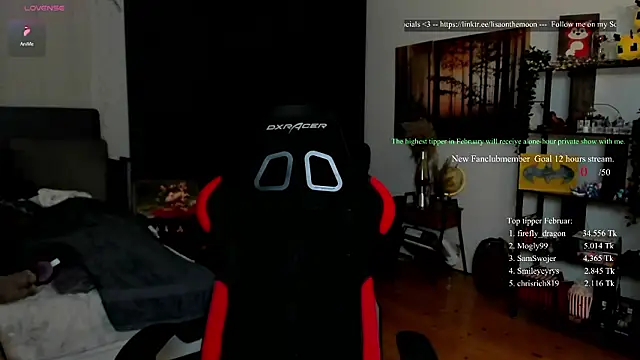 Snapshot of Lisaonthemoon chatting on 02/26/26, 06:07 Lisaonthemoon online show from 02/26/26, 06:07