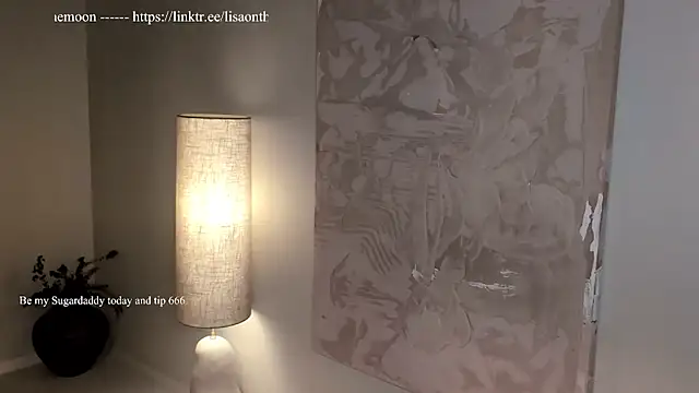 Snapshot of Lisaonthemoon chatting on 03/24/26, 09:09 Lisaonthemoon online show from 03/24/26, 09:09