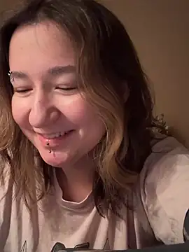 Snapshot of Megan__Hart chatting on 02/16/25, 02:42 Megan Hart online show from 02/16/25, 02:42