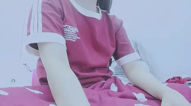 Snapshot of Linh_diudang chatting on 12/25/24, 03:06 Linh diudang online show from 12/25/24, 03:06