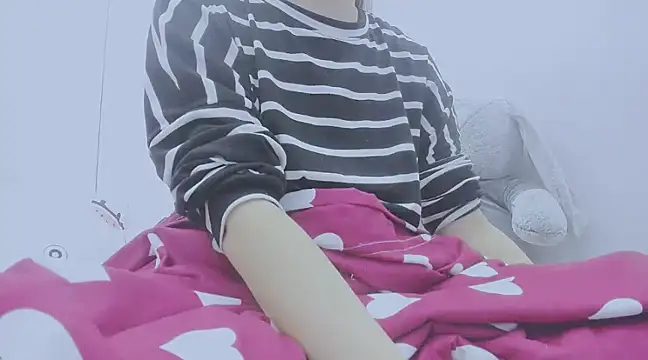 Snapshot of Linh_diudang chatting on 12/29/24, 03:22 Linh diudang online show from 12/29/24, 03:22