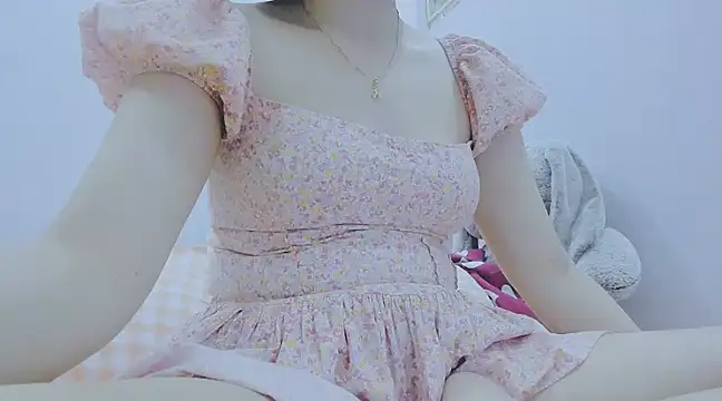 Snapshot of Linh_diudang chatting on 02/13/25, 02:42 Linh diudang online show from 02/13/25, 02:42