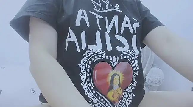 Snapshot of Linh_diudang chatting on 02/19/25, 01:50 Linh diudang online show from 02/19/25, 01:50