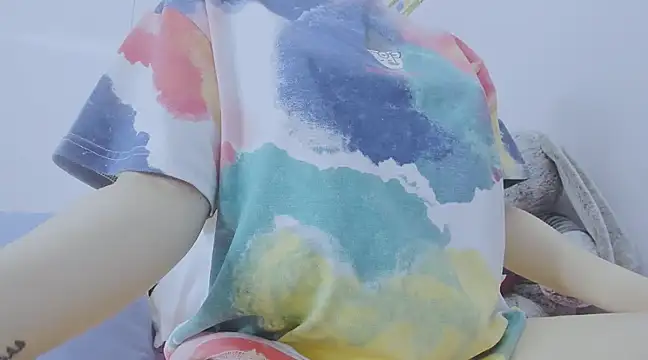 Snapshot of Linh_diudang chatting on 02/27/25, 03:25 Linh diudang online show from 02/27/25, 03:25