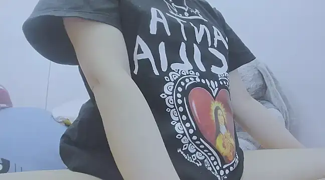 Snapshot of Linh_diudang chatting on 02/27/25, 02:00 Linh diudang online show from 02/27/25, 02:00