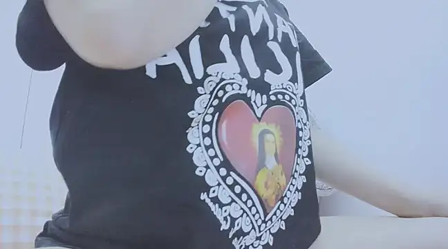 Snapshot of Linh_diudang chatting on 03/21/25, 01:45 Linh diudang online show from 03/21/25, 01:45