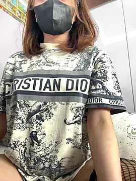 Snapshot of Linh_diudang chatting on 09/17/25, 03:08 Linh diudang online show from 09/17/25, 03:08