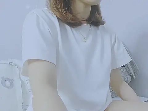 Snapshot of Linh_diudang chatting on 09/18/25, 02:02 Linh diudang online show from 09/18/25, 02:02