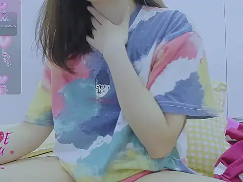 Snapshot of Linh_diudang chatting on 11/02/25, 02:52 Linh diudang online show from 11/02/25, 02:52