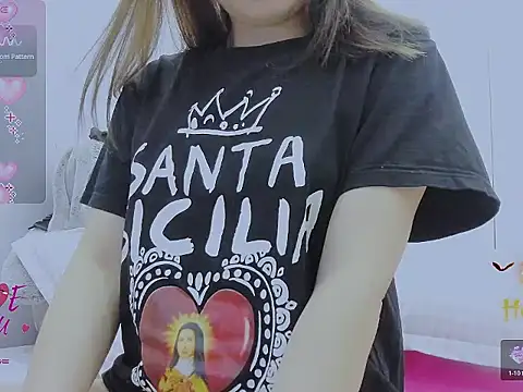 Snapshot of Linh_diudang chatting on 11/12/25, 02:50 Linh diudang online show from 11/12/25, 02:50