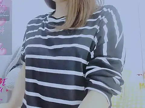 Snapshot of Linh_diudang chatting on 11/27/25, 03:19 Linh diudang online show from 11/27/25, 03:19