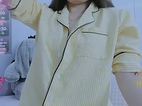 Snapshot of Linh_diudang chatting on 11/29/25, 03:20 Linh diudang online show from 11/29/25, 03:20