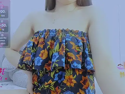 Snapshot of Linh_diudang chatting on 12/01/25, 03:11 Linh diudang online show from 12/01/25, 03:11