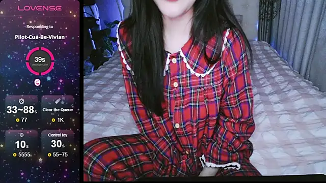  Viviann  online show from 12/23/24, 07:52