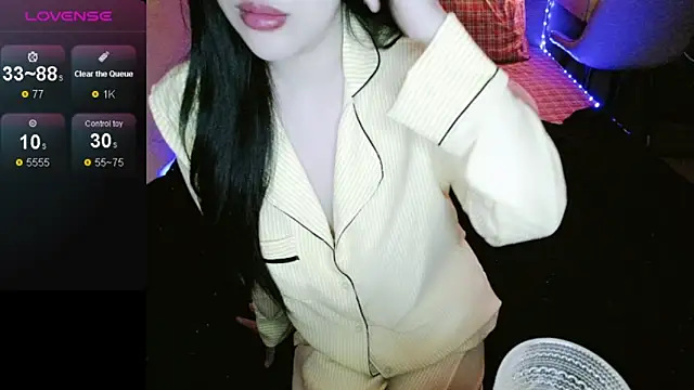  Viviann  online show from 10/16/25, 03:24