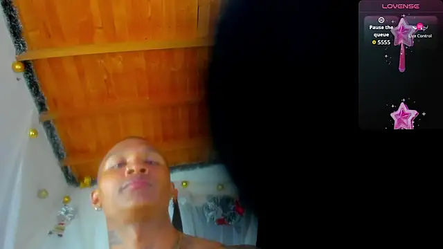 Snapshot of esteveen_ortegas_ chatting on 02/20/26, 11:49 esteveen ortegas online show from 02/20/26, 11:49