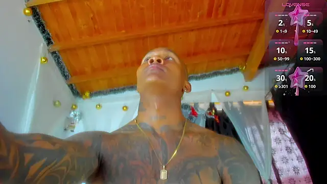 Snapshot of esteveen_ortegas_ chatting on 03/03/26, 05:08 esteveen ortegas online show from 03/03/26, 05:08