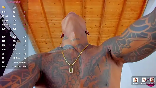 Snapshot of esteveen_ortegas_ chatting on 03/28/26, 02:16 esteveen ortegas online show from 03/28/26, 02:16