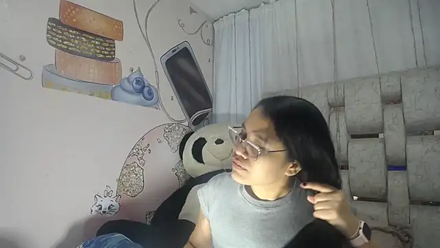 KEYRA-MILLER- online show from 02/03/26, 02:21