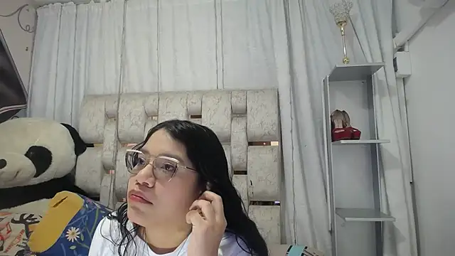 KEYRA-MILLER- online show from 03/10/26, 02:05