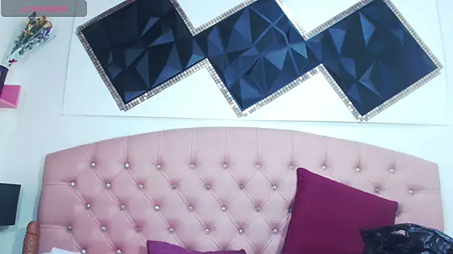 andrea safeira doll online show from 01/28/25, 03:36