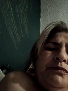 Snapshot of TexaSMESS_37 chatting on 10/17/25, 10:12 TexaSMESS 37 online show from 10/17/25, 10:12