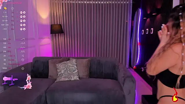 Leah Grey online show from 01/17/25, 02:50