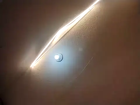 Snapshot of johnloonng chatting on 01/06/25, 08:46 johnloonng online show from 01/06/25, 08:46