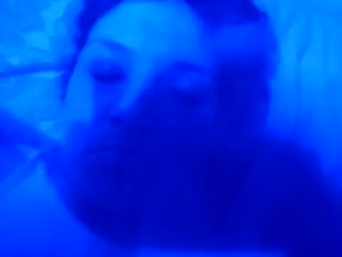 Snapshot of johnloonng chatting on 02/17/25, 12:59 johnloonng online show from 02/17/25, 12:59